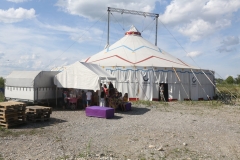 Zirkuszelt-Neuenburg-Gewerbe-Grundstück